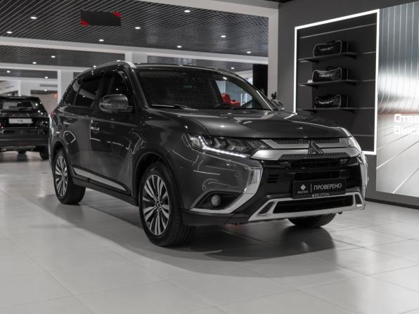 Mitsubishi Outlander III Рестайлинг 3 с пробегом 2021 года, цена 3 145 000 рублей, 55456 км, внедорожник, Автокод Объявления