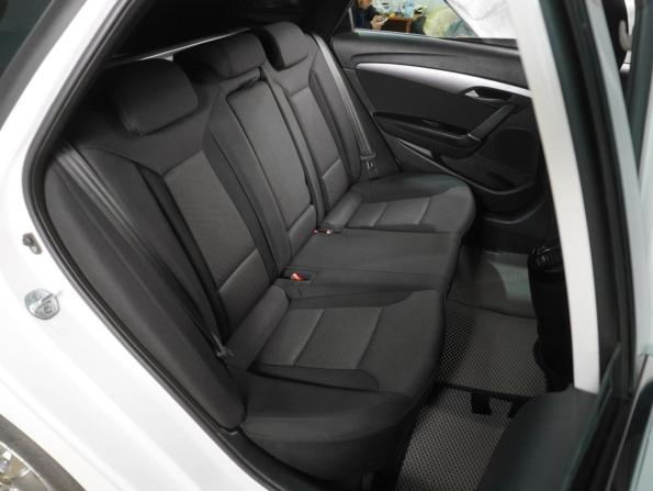 Hyundai i40 I Рестайлинг с пробегом 2016 года, цена 1 319 000 рублей, 189529 км, универсал, Автокод Объявления