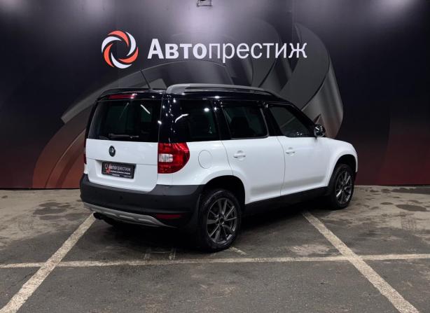 Skoda Yeti I с пробегом 2013 года, цена 960 000 рублей, 135000 км, внедорожник, Автокод Объявления