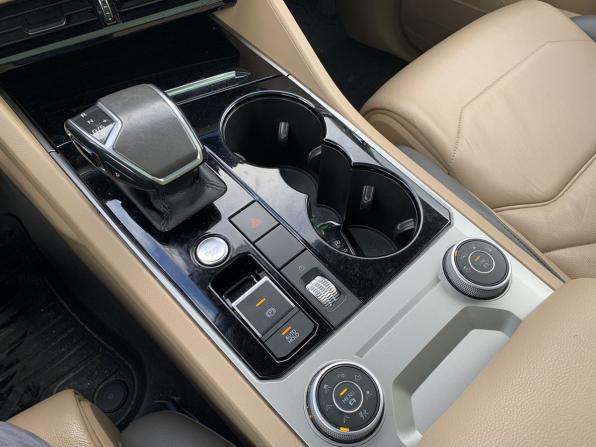 Volkswagen Touareg III с пробегом 2019 года, цена 4 099 000 рублей, 176023 км, внедорожник, Автокод Объявления
