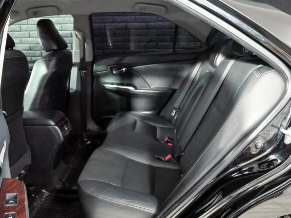 Toyota Camry VII (XV50) Рестайлинг 2 с пробегом 2018 года, цена 2 500 000 рублей, 105423 км, седан, Автокод Объявления
