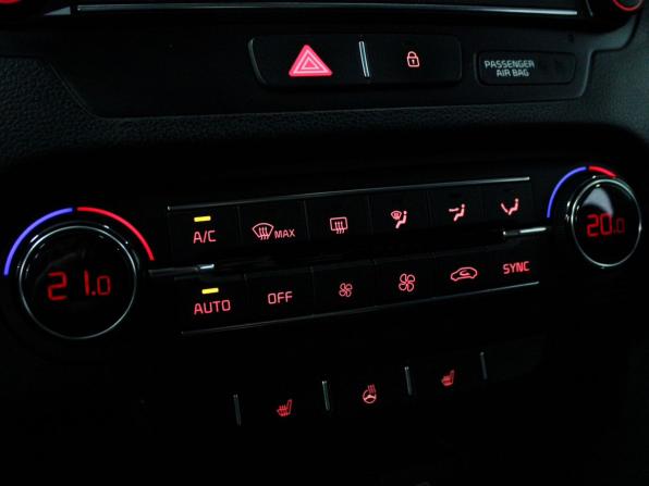 Kia Ceed III с пробегом 2019 года, цена 1 769 000 рублей, 73170 км, хэтчбек, Автокод Объявления