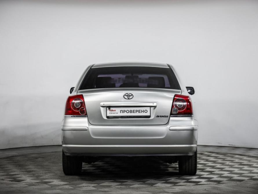 Toyota Avensis II Рестайлинг Санкт-Петербург  - изображение 6