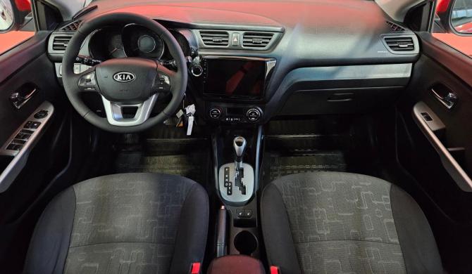 Kia Rio III с пробегом 2013 года, цена 875 000 рублей, 137587 км, хэтчбек, Автокод Объявления