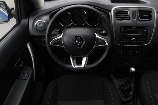 Renault Logan II Рестайлинг с пробегом 2019 года, цена 1 150 000 рублей, 83610 км, седан, Автокод Объявления