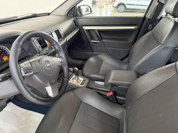 Opel Vectra C Рестайлинг с пробегом 2008 года, цена 350 000 рублей, 444411 км, лифтбек, Автокод Объявления