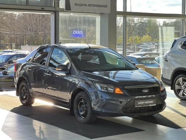 Ford Focus II Рестайлинг с пробегом 2009 года, цена 395 000 рублей, 217110 км, седан, Автокод Объявления