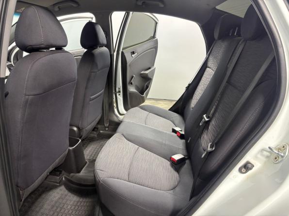 Hyundai Solaris I Рестайлинг с пробегом 2014 года, цена 995 000 рублей, 98863 км, седан, Автокод Объявления