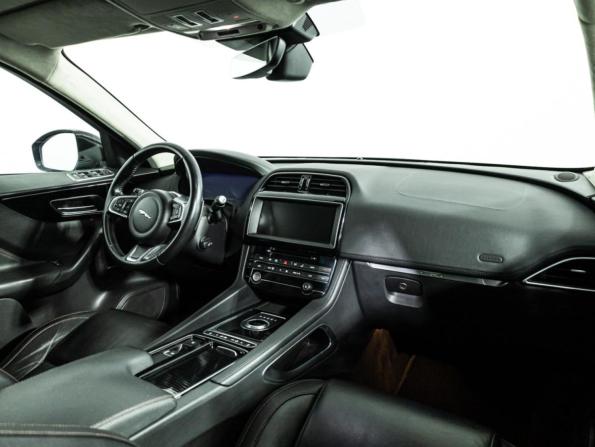 Jaguar F-Pace I с пробегом 2019 года, цена 2 849 700 рублей, 143404 км, внедорожник, Автокод Объявления