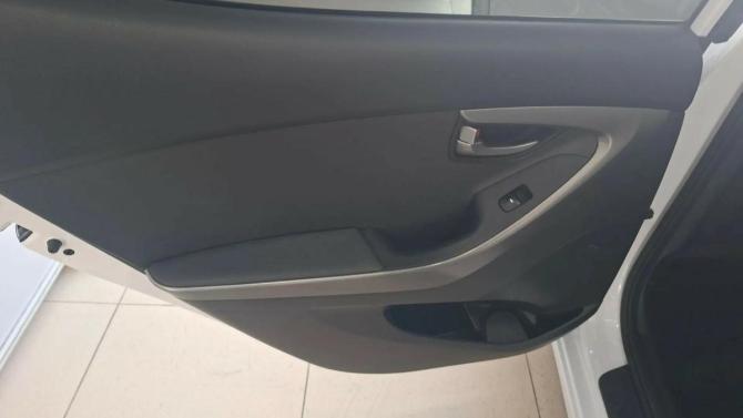 Hyundai Elantra V (MD) Рестайлинг с пробегом 2015 года, цена 1 178 000 рублей, 151600 км, седан, Автокод Объявления