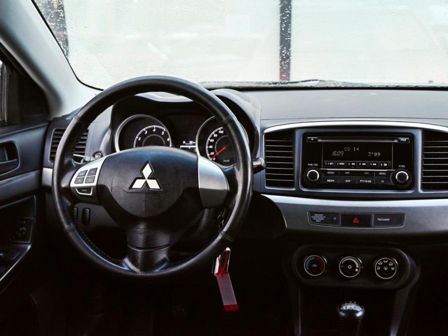 Mitsubishi Lancer X Рестайлинг Екатеринбург  - изображение 19