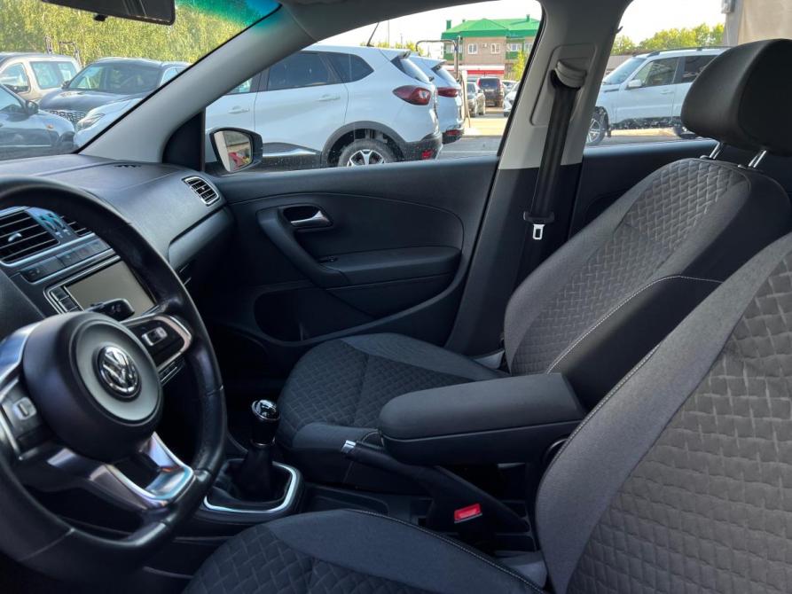 Volkswagen Polo V Рестайлинг Альметьевск  - изображение 14