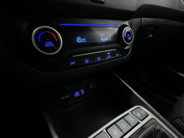 Hyundai Creta I с пробегом 2018 года, цена 1 850 000 рублей, 134822 км, внедорожник, Автокод Объявления