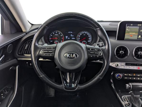 Kia Stinger I с пробегом 2019 года, цена 2 300 000 рублей, 87305 км, лифтбек, Автокод Объявления