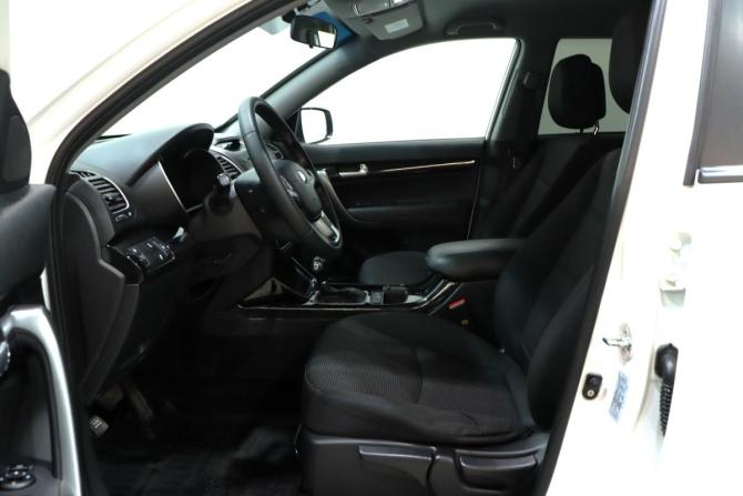 Kia Sorento II Рестайлинг с пробегом 2018 года, цена 2 269 000 рублей, 87148 км, внедорожник, Автокод Объявления