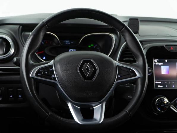 Renault Kaptur I Рестайлинг с пробегом 2021 года, цена 1 631 444 рубля, 117805 км, внедорожник, Автокод Объявления