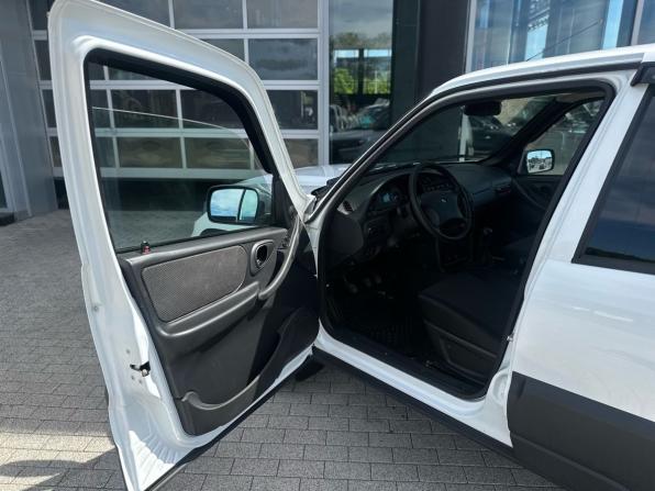 Lada (ВАЗ) Niva Travel I с пробегом 2024 года, цена 1 040 000 рублей, 7080 км, внедорожник, Автокод Объявления