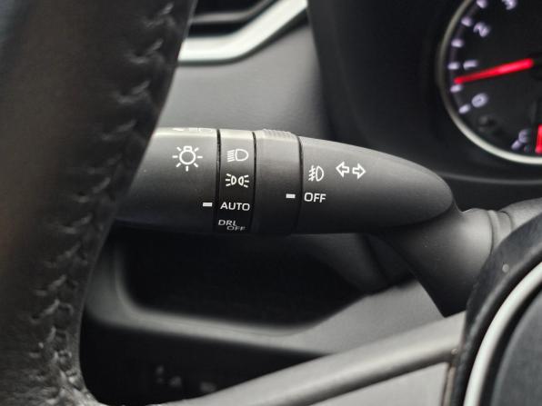 Toyota RAV4 V (XA50) с пробегом 2020 года, цена 3 360 000 рублей, 80960 км, внедорожник, Автокод Объявления