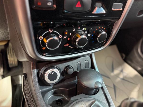 Renault Duster I с пробегом 2013 года, цена 900 000 рублей, 165273 км, внедорожник, Автокод Объявления