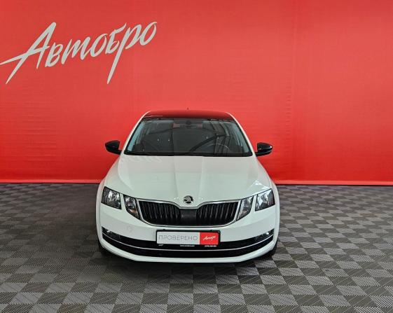 Skoda Octavia III (A7) Рестайлинг с пробегом 2017 года, цена 1 860 000 рублей, 148360 км, лифтбек, Автокод Объявления