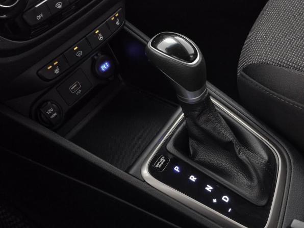 Hyundai Solaris II с пробегом 2019 года, цена 1 171 000 рублей, 214361 км, седан, Автокод Объявления