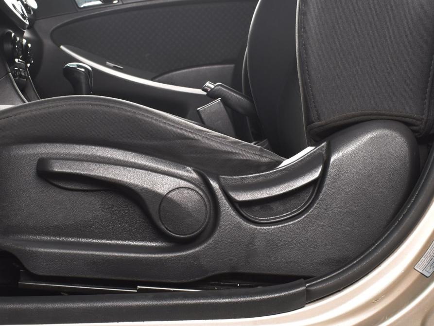 Hyundai Solaris I Кемерово  - изображение 14