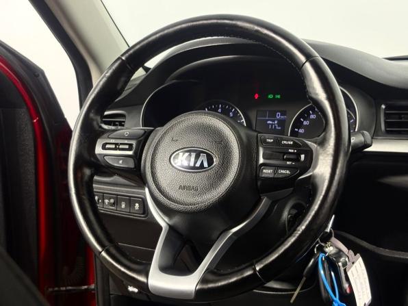 Kia Rio IV с пробегом 2017 года, цена 1 310 000 рублей, 112489 км, седан, Автокод Объявления
