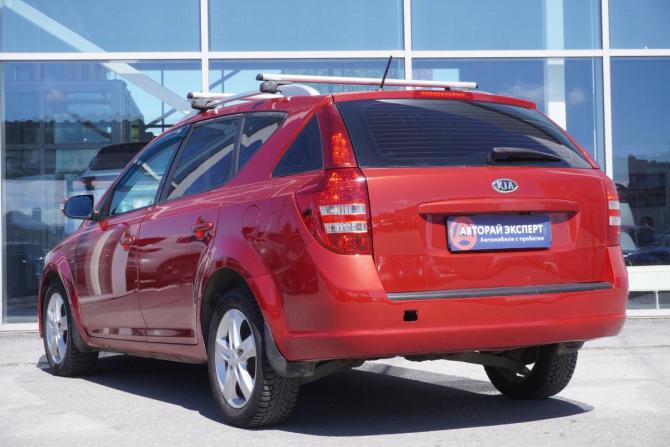 Kia Ceed I Рестайлинг с пробегом 2011 года, цена 655 000 рублей, 170311 км, универсал, Автокод Объявления