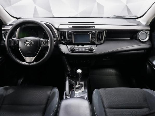 Toyota RAV4 IV (XA40) Рестайлинг с пробегом 2016 года, цена 1 998 000 рублей, 163000 км, внедорожник, Автокод Объявления