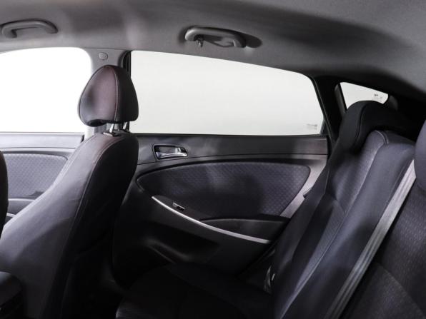 Hyundai Solaris I с пробегом 2013 года, цена 850 000 рублей, 196002 км, хэтчбек, Автокод Объявления