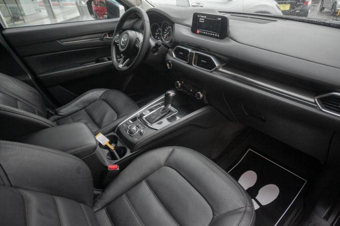 Mazda CX-5 I Рестайлинг с пробегом 2017 года, цена 2 535 000 рублей, 120000 км, внедорожник, Автокод Объявления