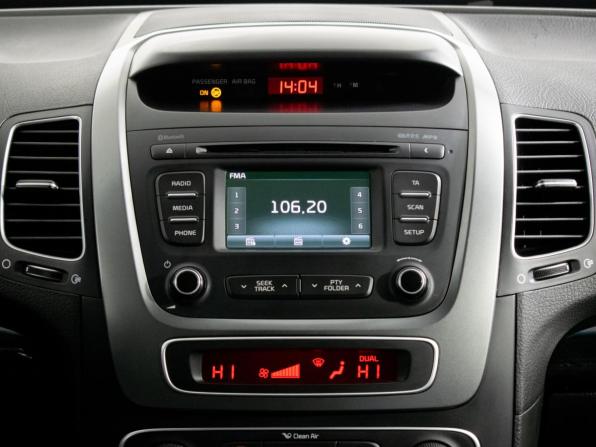 Kia Sorento II Рестайлинг с пробегом 2017 года, цена 2 070 000 рублей, 102216 км, внедорожник, Автокод Объявления