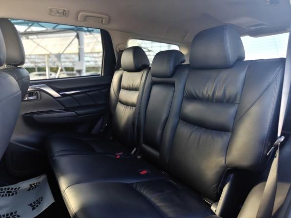Mitsubishi Pajero Sport III с пробегом 2016 года, цена 2 990 000 рублей, 64726 км, внедорожник, Автокод Объявления