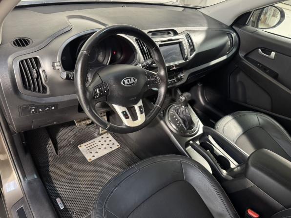 Kia Sportage III с пробегом 2013 года, цена 1 319 800 рублей, 196000 км, внедорожник, Автокод Объявления