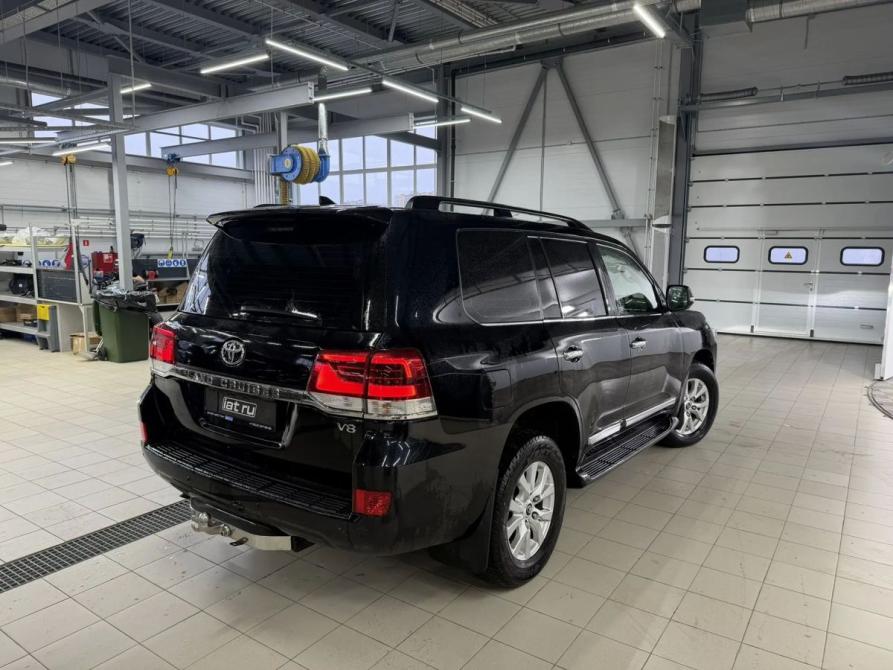 Toyota Land Cruiser 200 Series Рестайлинг 2 Санкт-Петербург  - изображение 2