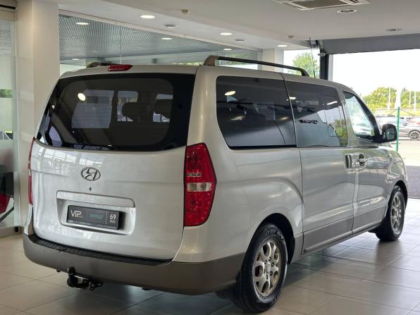 Hyundai H-1 II с пробегом 2008 года, цена 1 215 000 рублей, 244696 км, минивэн, Автокод Объявления