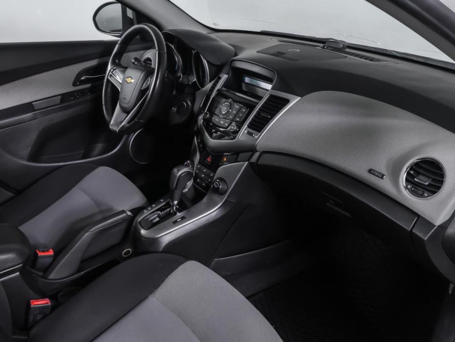 Chevrolet Cruze I Москва  - изображение 9
