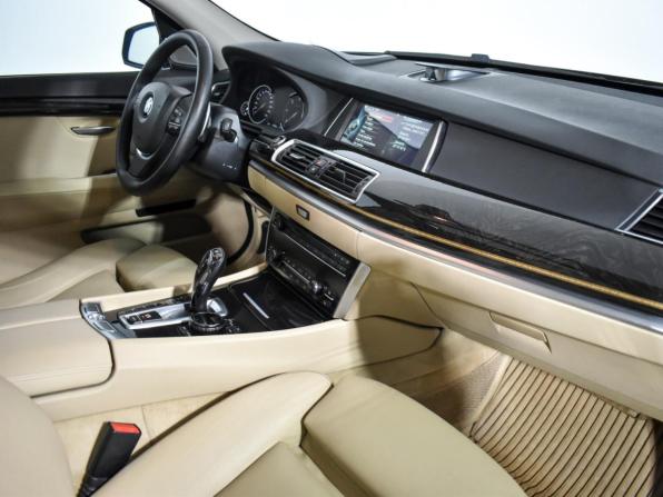 BMW 5 серии VI (F10/F11/F07) Рестайлинг с пробегом 2013 года, цена 2 390 000 рублей, 209671 км, лифтбек, Автокод Объявления