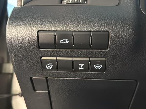 Lexus RX IV с пробегом 2017 года, цена 3 475 000 рублей, 135760 км, внедорожник, Автокод Объявления
