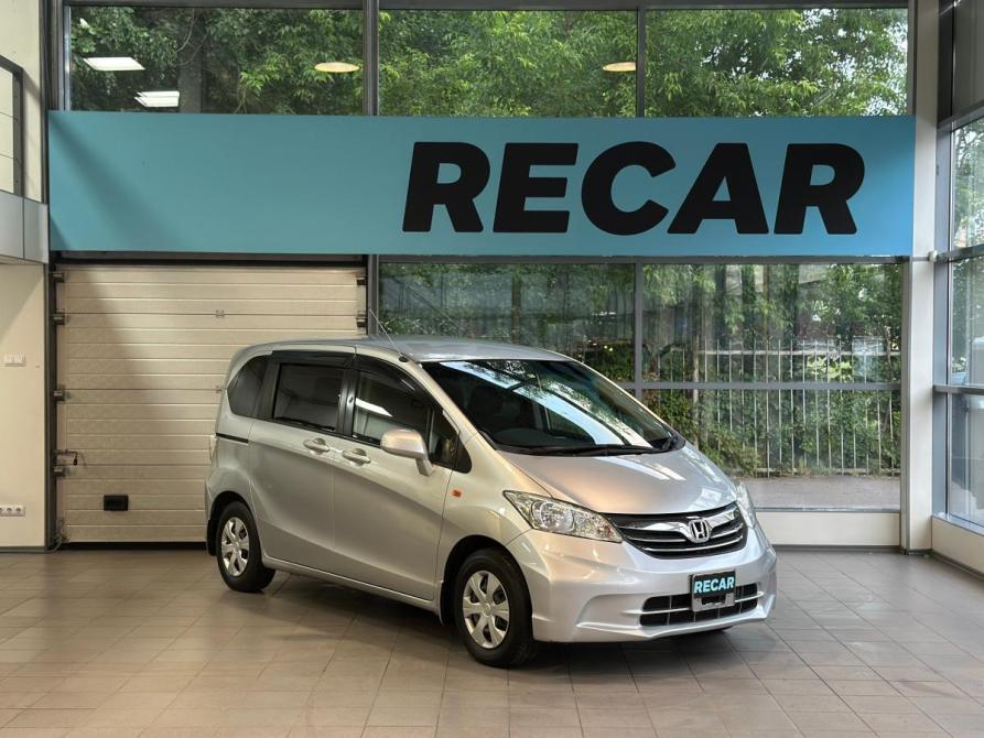 Honda Freed I Рестайлинг Санкт-Петербург  - изображение 7