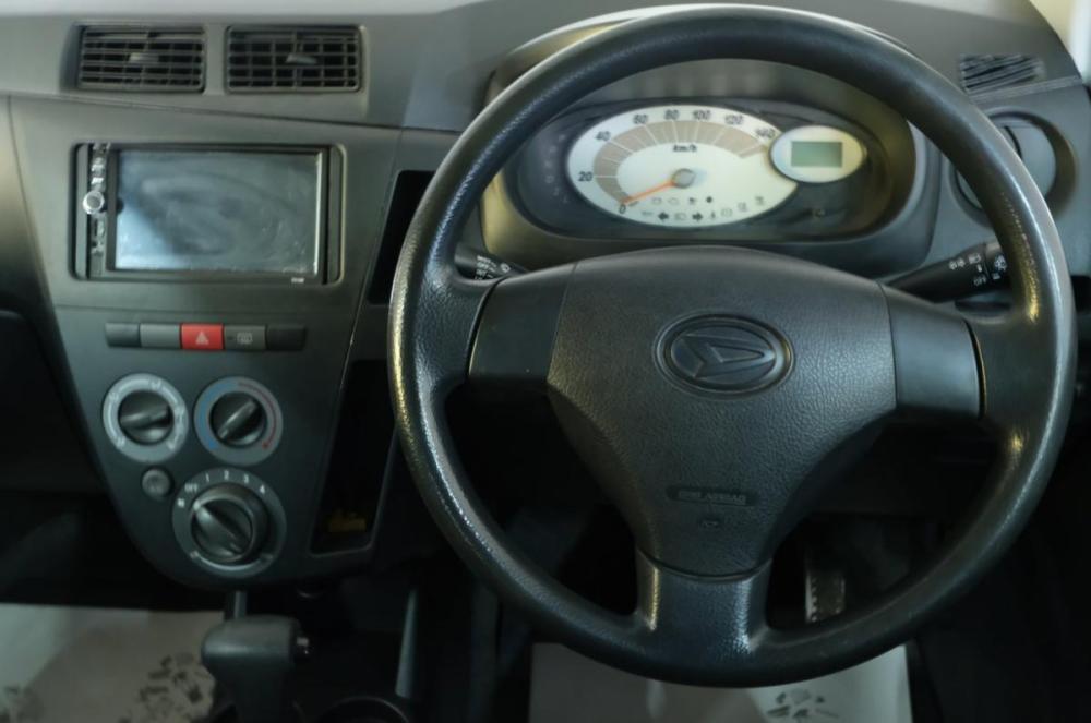 Daihatsu Mira VII Омск  - изображение 10