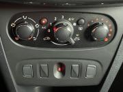 Renault Logan II Рестайлинг Курск  - изображение 27