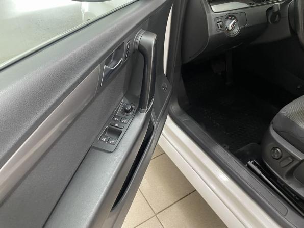 Volkswagen Passat B7 с пробегом 2012 года, цена 1 159 000 рублей, 145330 км, седан, Автокод Объявления