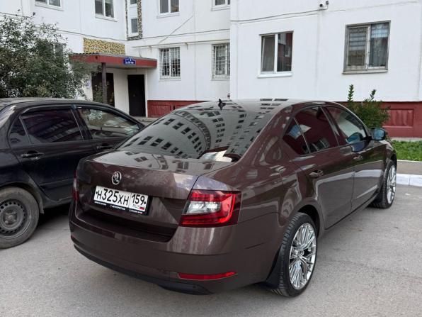 Skoda Octavia III (A7) Рестайлинг с пробегом 2019 года, цена 1 997 000 рублей, 61463 км, лифтбек, Автокод Объявления