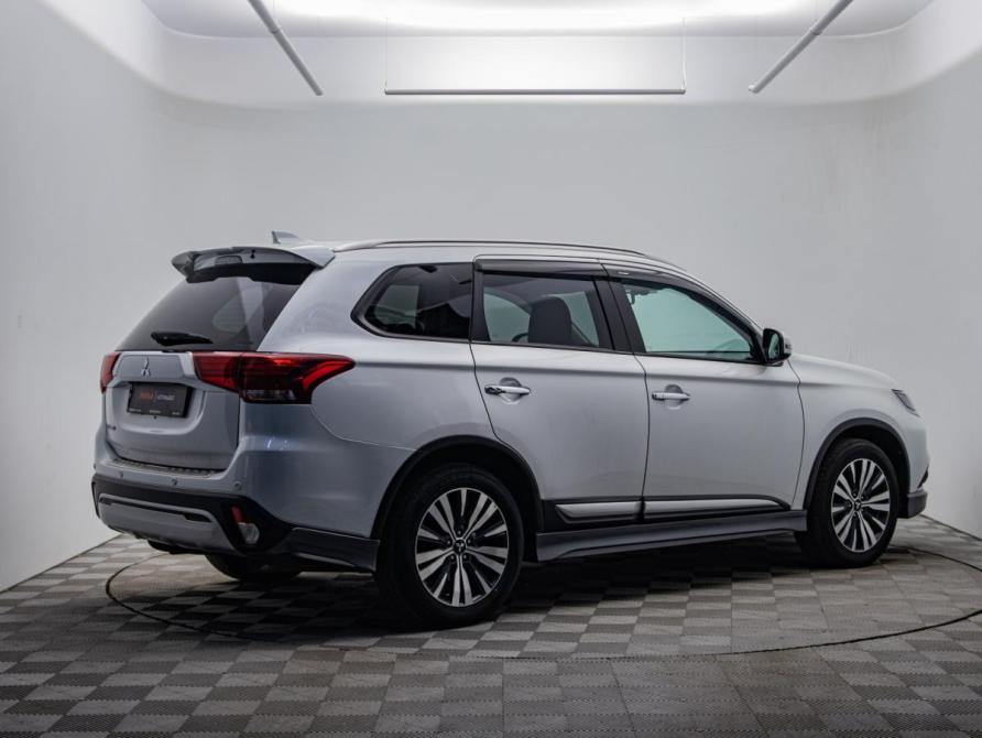 Mitsubishi Outlander III Рестайлинг 3 Москва  - изображение 5