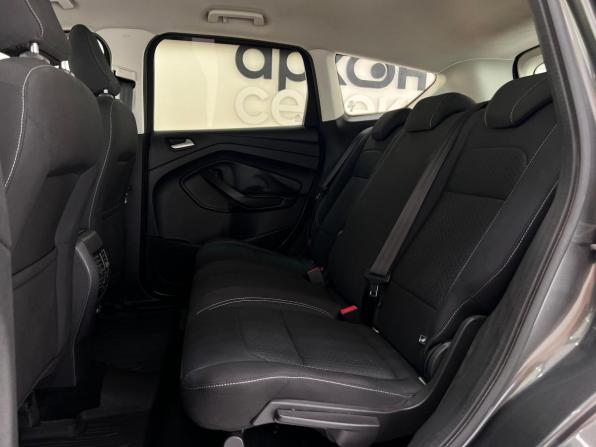 Ford Kuga II Рестайлинг с пробегом 2017 года, цена 1 540 000 рублей, 122813 км, внедорожник, Автокод Объявления