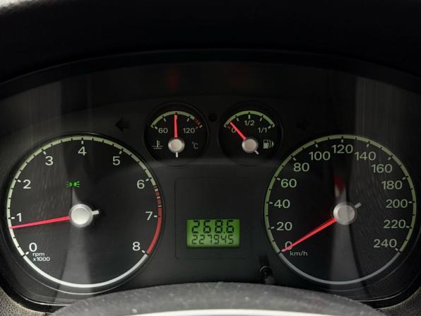 Ford Focus II с пробегом 2005 года, цена 449 000 рублей, 227411 км, хэтчбек, Автокод Объявления