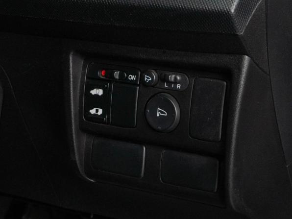 Honda Freed I с пробегом 2010 года, цена 1 270 000 рублей, 103060 км, компактвэн, Автокод Объявления