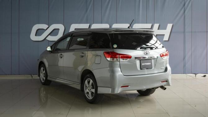 Toyota Wish II с пробегом 2009 года, цена 999 000 рублей, 204047 км, минивэн, Автокод Объявления
