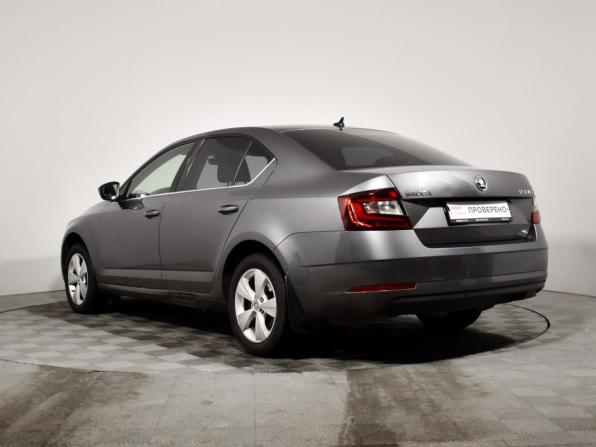 Skoda Octavia III (A7) Рестайлинг с пробегом 2017 года, цена 1 697 890 рублей, 171671 км, лифтбек, Автокод Объявления